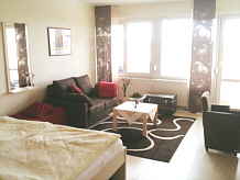 Wohnraum Appartement 719 Schönberg Holm